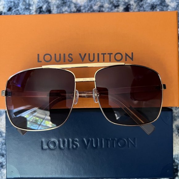 Louis Vuitton Attitude Men's Gold Sunglasses - Picture 2 of 4